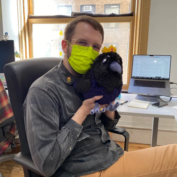 Mini Squishable King Raven - Image 5
